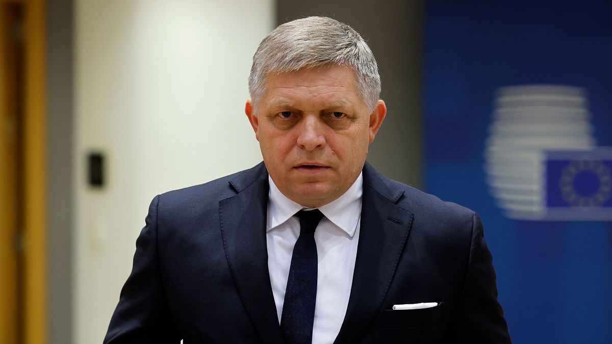 Slovakia's PM Robert Fico moved to home care in Bratislava thumbnail