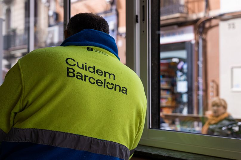 A Barcelona city employee. 