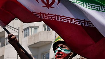 علم الجمهورية الإسلامية الإيرانية 
