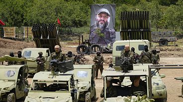 عناصر من حزب الله خلال مناورات عسكرية في الجنوب 