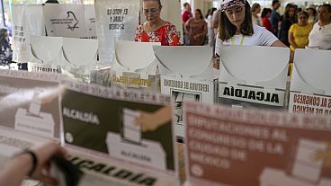 Elettori alle urne per le elezioni generali in Messico, 2/06/2024