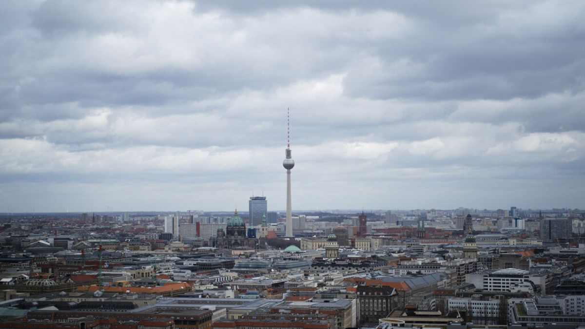 Der Fernsehturm in der deutschen Hauptstadt Berlin, 13. März 2020.