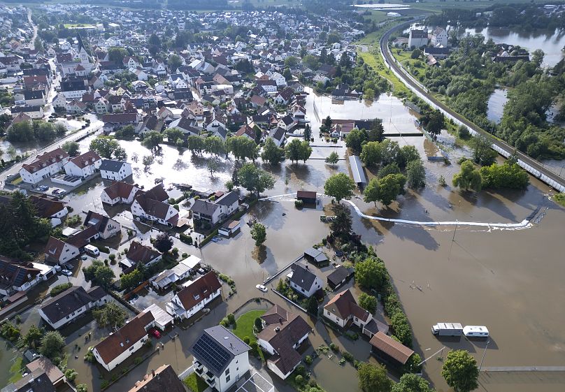 Veduta della città di Reichertshofen sommersa dall'alluvione (2 giugno 2024)