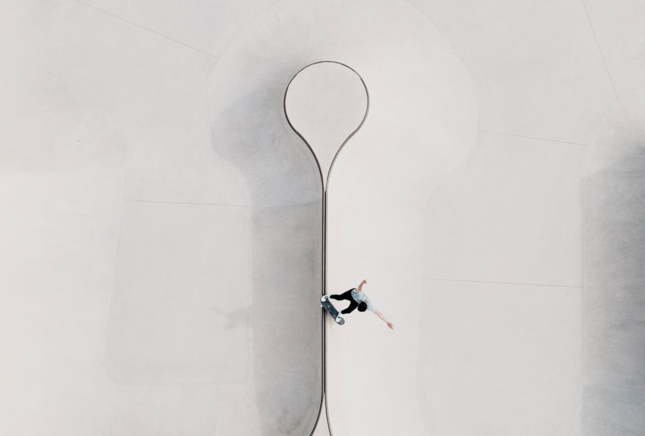 “Minimalist action” by Alex Berasategi (AZERBAIJAN)