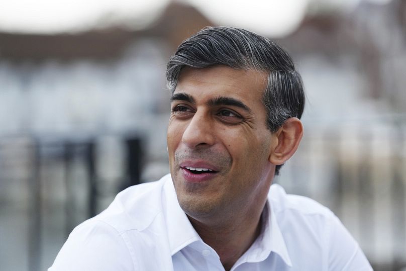 Am 3. Juni besuchte der britische Premierminister Rishi Sunak im Rahmen seines Wahlkampfs einen Ruderklub in Henley-on-Thames, England.