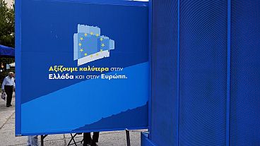 En un quiosco electoral del partido Nueva Democracia en Atenas, el viernes 24 de mayo de 2019, se puede leer: "Merecemos algo mejor en Grecia y Europa".