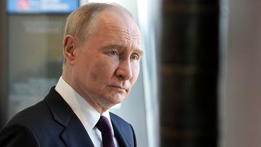 El presidente ruso, Vladímir Putin, visita el rascacielos Lakhta Center, sede del monopolio gasístico ruso Gazprom, en San Petersburgo, Rusia, el miércoles 5 de junio de 2024.