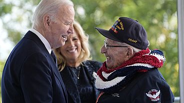Le président américain Joe Biden a salué les vétérans qui ont pris part au Débarquement.
