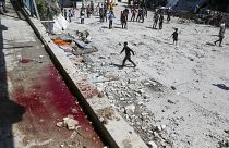 Последствия израильского удара по школе под управлением ООН, в результате которого погибли более 30 палестинцев в лагере беженцев Нуссейрат, Сектор Газа, 6 июня  2024 г.