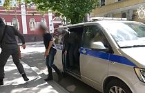 Video allegedy showing the arrest of a Frenchman accused of spying in Moscow.