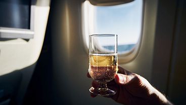 مصرف الکل در هواپیما