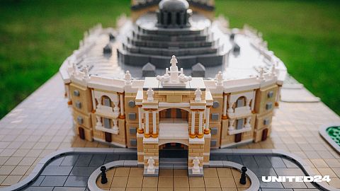 Odesa National Academic Opera and Ballet Theatre reconstructed in LEGO