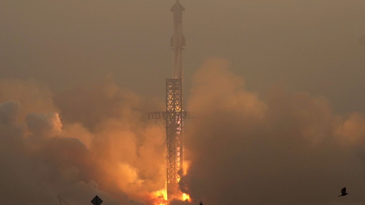 Layanan internet satelit Starling diluncurkan di Indonesia