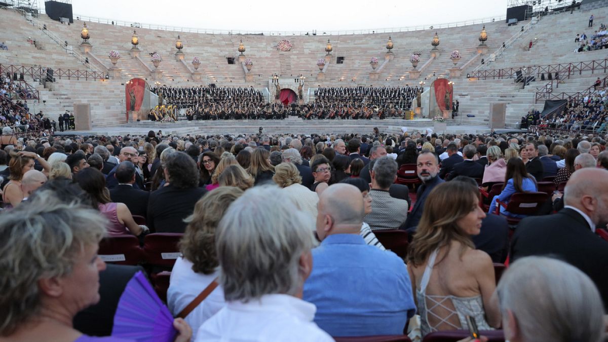 Evento all'Arena di Verona per il canto lirico italiano