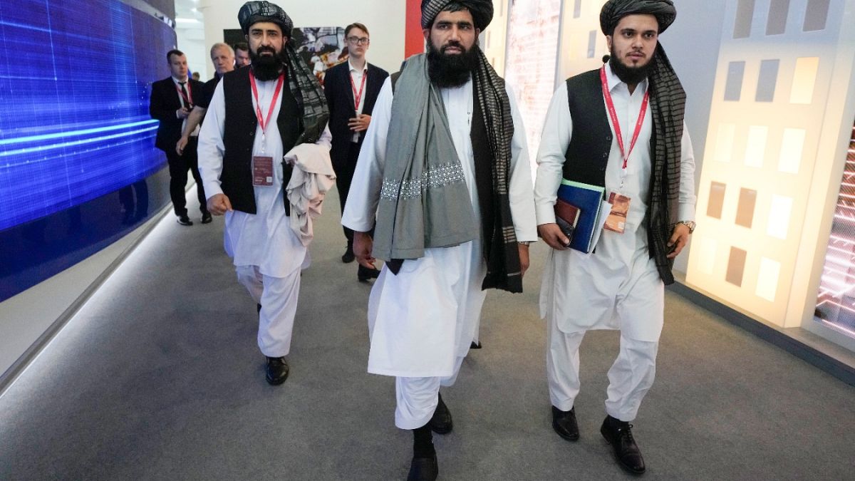 أعضاء في حركة طالبان