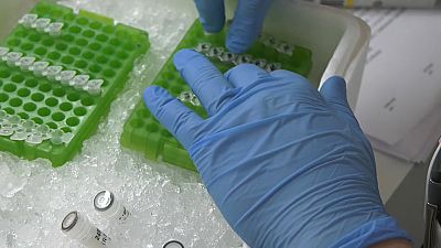 Investigadores estão a trabalhar num tratamento à base de nanopartículas