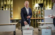 2024 ist Rekordwahljahr. Laut Hochrechnungen des Meinungsforschungsinstituts Infratest Dimap verzeichnet Deutschland mit 64 Prozent die höchste Wahlbeteiligung seit 1979. 