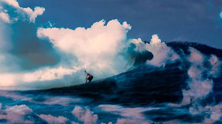 Page 186 of Tahiti Surf by Michel Haddi 
