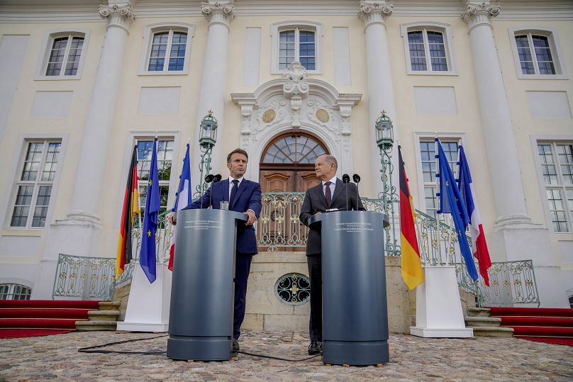 Le président français (à gauche) et le chancelier allemand
