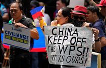 احتجاجات ضد "العدوان الصيني" في بحر الصين الجنوبي في العاصمة الفلبينية مانيلا 
