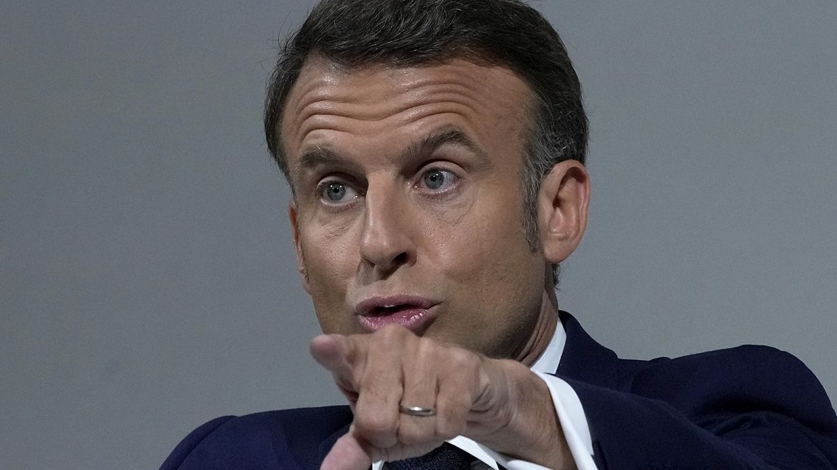 Macron calls on moderates to unite against far right in snap legislative election thumbnail