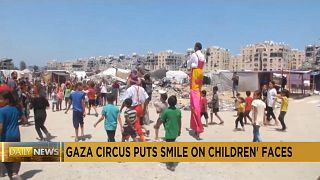 Gaza circus performers put smile on faces of Palestinian children