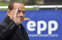 L'ex presidente del Consiglio italiano Silvio Berlusconi arriva a Bruxelles per una riunione dei leader del Ppe  (14 dicembre 2017) 