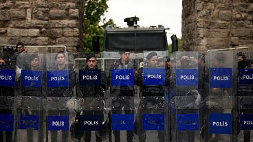 پلیس ضدشورش ترکیه در روز کارگر در استانبول