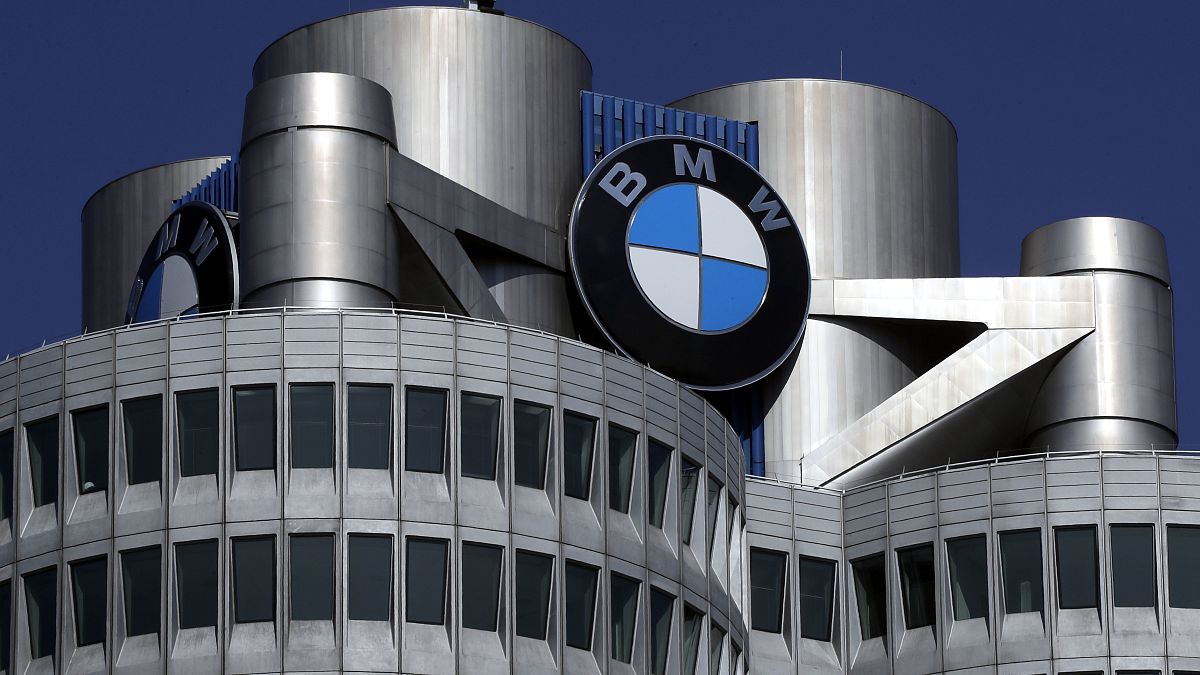 Германски производители на автомобили като BMW Mercedes Benz и Volkswagen