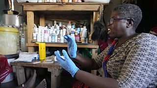 Af. du Sud : des guérisseurs traditionnels formés pour dépister le VIH