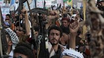 Des manifestants pro Houthis au Yémen 