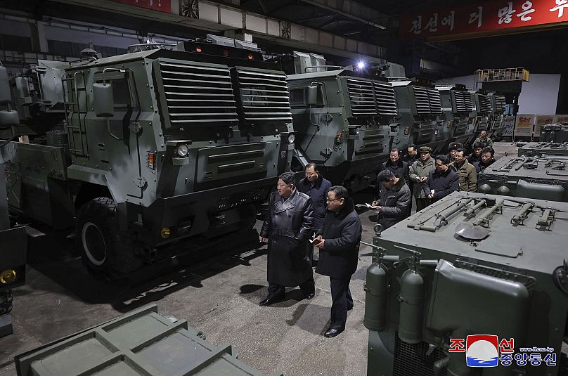 Ким Чен Ын на военном заводе в январе 2024 года
