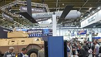 Feria armamentística de París en la que se ha prohibido la participación de Israel. 