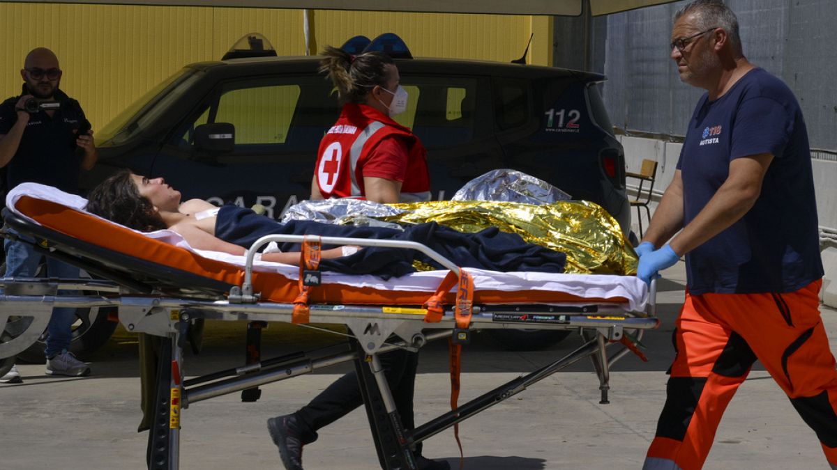 Roughly a dozen dead in suspected Mediterranean migration accident thumbnail