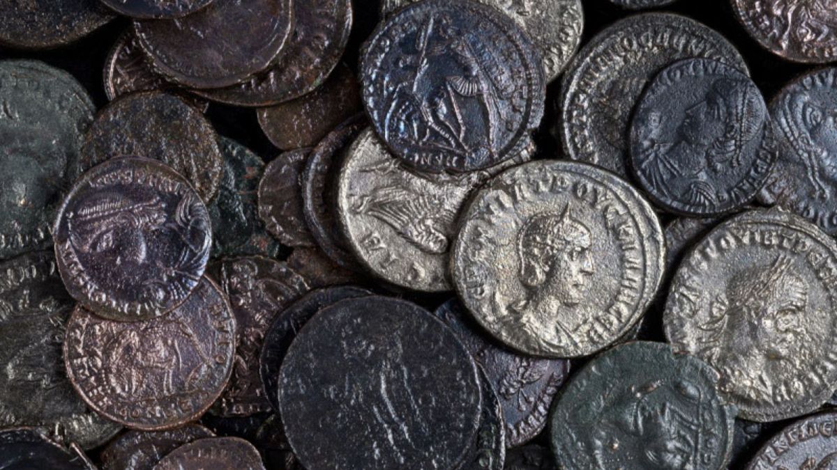 سکه‌های کشف‌شده در حفاری‌ها