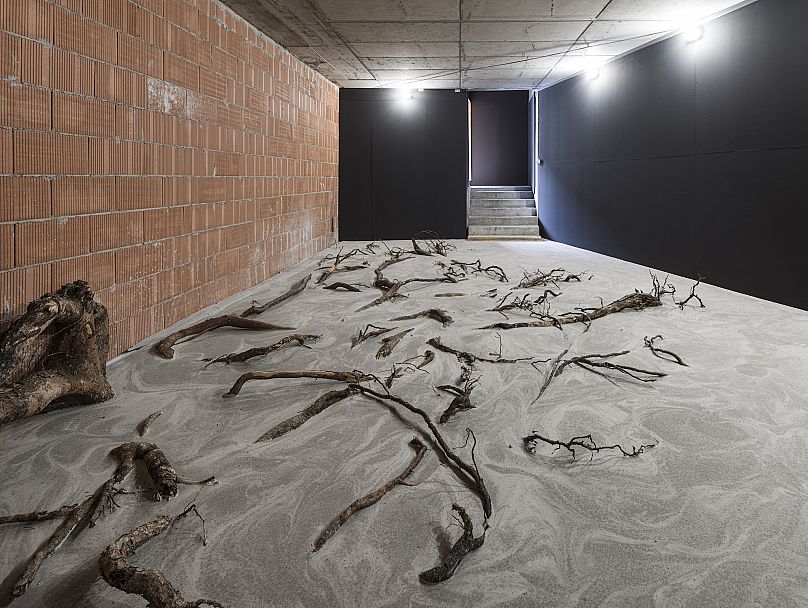 Nadia Kaabi-Linke, Mushroom, 2024. Installation. Variable Dimensions. Commissioned by Biennale Gherdëina 9. Supported by IFA - Institut für Auslandsbeziehungen.