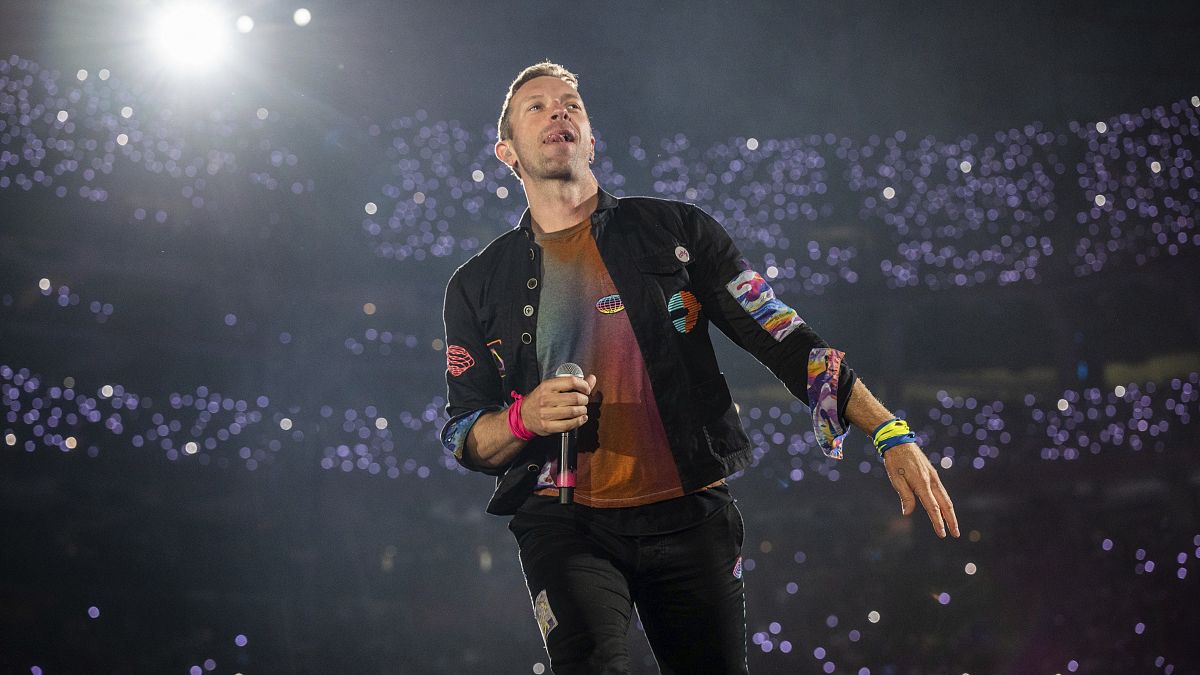 Coldplay to release new album on vinyl made from recycled plastic bottles. Pictured: Chris Martin of Coldplay during the Music Of The Spheres World Tour - June 2022