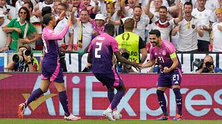 شادی بازیکنان آلمان پس از پیروزی مقابل مجارستان