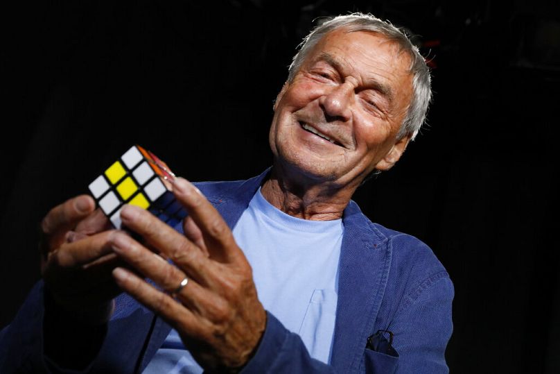 Il professor Ernő Rubik, inventore del Cubo di Rubik, è stato fotografato a New York, martedì 18 settembre 2018.