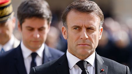 Президент Франции Эммануэль Макрон распустил Национальное собрание, нижнюю палату парламента, в качестве шоковой реакции на поражение ультраправых в парламенте ЕС