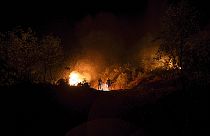 Diyarbakır ve Mardin sınırındaki köylerde yaşanan yangınlar nedeniyle beş hasta Diyarbakır’da yoğun bakıma alındı.