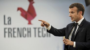 Fransa Cumhurbaşkanı Emmanuel Macron, 20 Şubat 2023 Pazartesi günü Paris'teki Elysee Sarayı'nda düzenlenen French Tech etkinliğinde konuşuyor. 