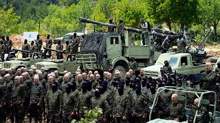 تمرین نیروهای گروه شبه‌نظامی حزب الله لبنان به تاریخ ۲۱ مه ۲۰۲۳ (۳۱ اردیبهشت ۱۴۰۲) در جنوب لبنان. 