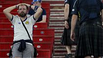 Les supporters écossais sont dépités par l'élimination de leur équipe de l'Euro 2024 suite à une défaite contre la Hongrie.