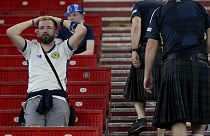 Škotski navijači potišteni jer je njihova momčad ispala s Eura 2024. nakon poraza od Mađarske
