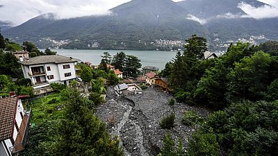 Vista de um deslizamento de terras no município de Laglio, no Lago Como, no norte de Itália, quarta-feira, 28 de julho de 2021.