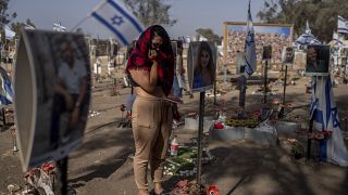 Israël-Hamas : du tourisme mémoriel sur le site de l'attaque du 7 octobre