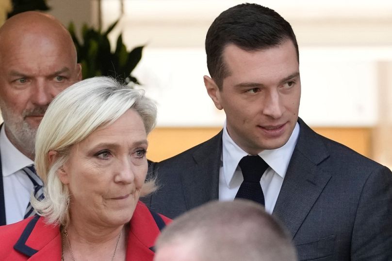 Marine Le Pen és Jordan Bardella egy héttel az előrehozott választások előtt, 2024 júniusában