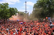 مشجعو المنتخب الهولندي في شوارع برلين 
