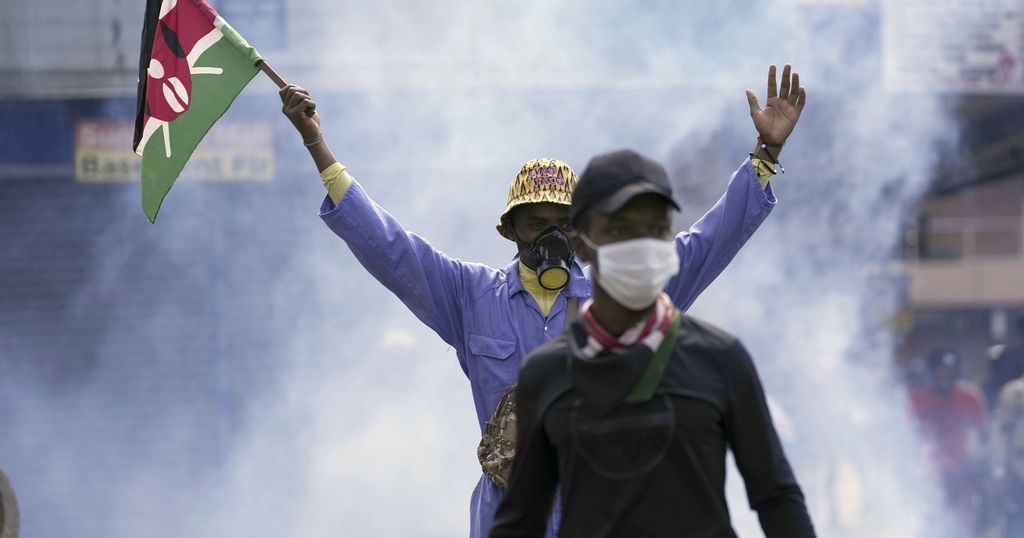 Kenyan police fire blanks to disperse protesters hours after parliament breached Kenyan police fire blanks to disperse protesters hours after parliament breached